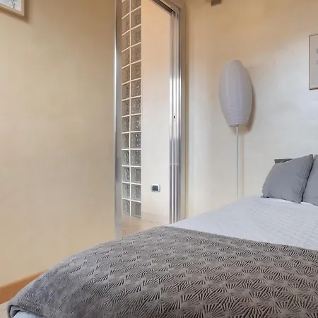 Casa Vacanze Losanna דירה אאוסטה